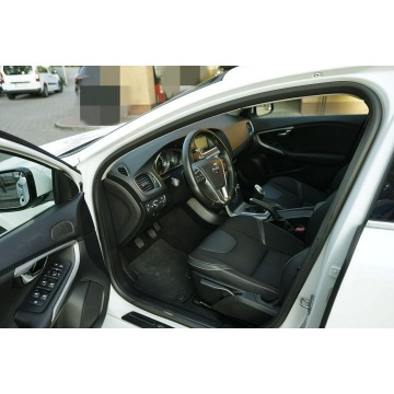 Volvo V40  Hatchback 2013,  1.6 diesel - Na sprzedaż za 21 900 zł - Płock - zdjęcie 10