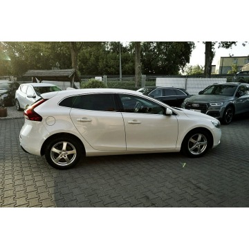 Volvo V40  Hatchback 2013,  1.6 diesel - Na sprzedaż za 21 900 zł - Płock - zdjęcie 6