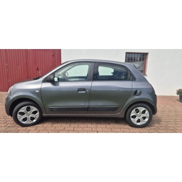 Renault Twingo  Hatchback 2020,  1.0 benzyna - Na sprzedaż za 32 800 zł - Paproć - zdjęcie 5