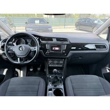 Volkswagen Touran  Minivan/Van 2016,  1.6 diesel - Na sprzedaż za 53 900 zł - Wrocław - zdjęcie 4