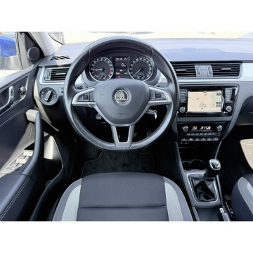 Skoda Rapid  Hatchback 2017,  1.4 diesel - Na sprzedaż za 35 900 zł - Wrocław - zdjęcie 5