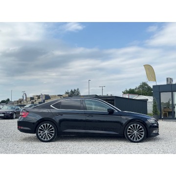 Skoda Superb  Sedan/Limuzyna 2019,  2.0 diesel, automat - Na sprzedaż za 87 500 zł - Michałowice-Wieś - zdjęcie 3