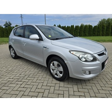 Hyundai i30  Hatchback 2010,  1.6 benzyna - Na sprzedaż za 14 900 zł - Kutno - zdjęcie 4