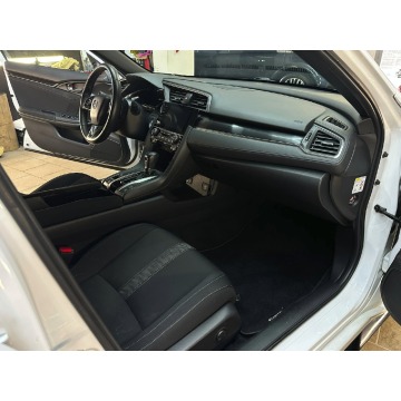 Honda Civic  Hatchback 2021,  1.5 benzyna, automat - Na sprzedaż za 94 800 zł - Mogilno - zdjęcie 6