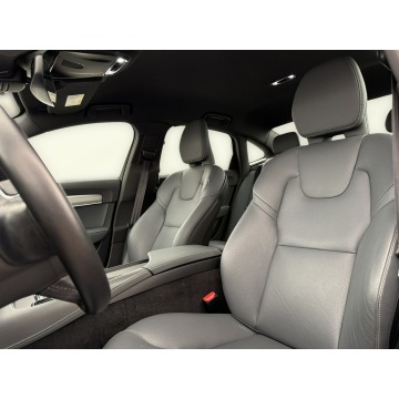 Volvo S90  Sedan/Limuzyna 2021,  2.0 benzyna, automat - Na sprzedaż za 104 900 zł - Warszawa - zdjęcie 11
