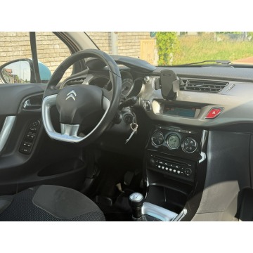 Citroen C3  Hatchback 2011,  1.4 benzyna - Na sprzedaż za 17 999 zł - Gostyń - zdjęcie 9