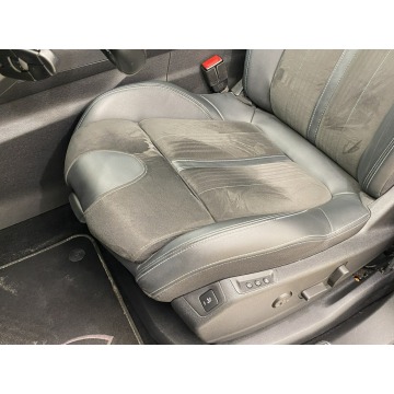 Peugeot 3008  SUV 2020,  2.0 diesel, automat - Na sprzedaż za 78 900 zł - Warszawa - zdjęcie 12