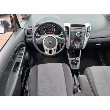 Kia Venga  Hatchback 2011,  1.4 benzyna - Na sprzedaż za 21 300 zł - Lublin - zdjęcie 9