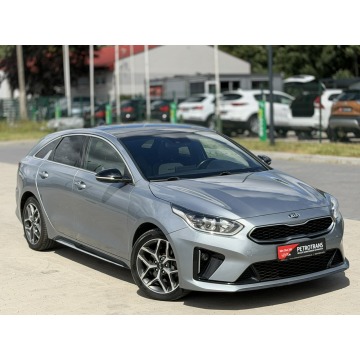 Kia   Kombi 2019,  1.6 diesel, automat - Na sprzedaż za 54 900 zł - Mrągowo - zdjęcie 2