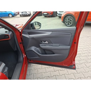 Opel Mokka  SUV 2023,  1.2 benzyna - Na sprzedaż za 65 800 zł - Warszawa - zdjęcie 12