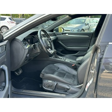 Volkswagen Arteon  Hatchback 2020,  2.0 benzyna, automat - Na sprzedaż za 109 900 zł - Pęcice - zdjęcie 11