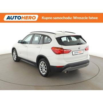 BMW X1  SUV 2017,  2.0 diesel, automat - Na sprzedaż za 54 100 zł - Warszawa - zdjęcie 4
