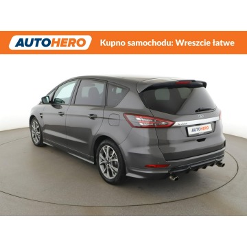 Ford S-MAX  Minivan/Van 2018,  2.0 diesel, automat - Na sprzedaż za 58 700 zł - Warszawa - zdjęcie 4