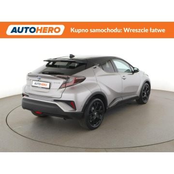 Toyota C-HR  SUV 2016,  1.8 hybryda, automat - Na sprzedaż za 71 700 zł - Warszawa - zdjęcie 7