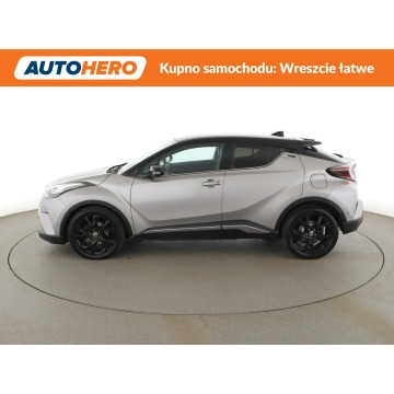 Toyota C-HR  SUV 2016,  1.8 hybryda, automat - Na sprzedaż za 71 700 zł - Warszawa - zdjęcie 2
