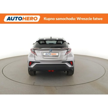 Toyota C-HR  SUV 2016,  1.8 hybryda, automat - Na sprzedaż za 71 700 zł - Warszawa - zdjęcie 6