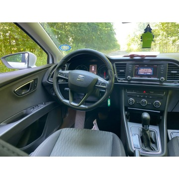 Seat Leon  Hatchback 2013,  1.6 diesel, automat - Na sprzedaż za 29 900 zł - Głogów - zdjęcie 7