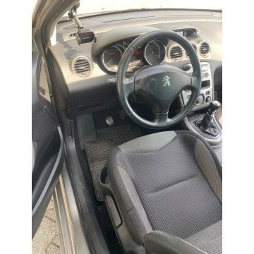 Peugeot 308  Kombi 2011,  2.0 diesel - Na sprzedaż za 9 900,00 zł - Głogów - zdjęcie 6