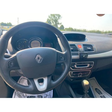 Renault Megane  Kombi 2011,  1.4 benzyna+LPG - Na sprzedaż za 9 900,00 zł - Głogów - zdjęcie 6