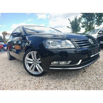 Volkswagen Passat  Sedan/Limuzyna 2012,  2.0 diesel, automat - Na sprzedaż za 27 999 zł - Nowe Sójki - zdjęcie 7