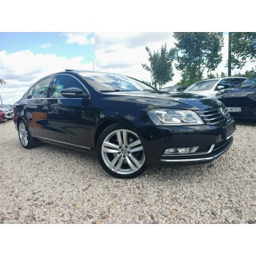 Volkswagen Passat  Sedan/Limuzyna 2012,  2.0 diesel, automat - Na sprzedaż za 27 999 zł - Nowe Sójki - zdjęcie 9