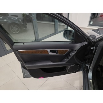 Mercedes - Benz C-klasa  Sedan/Limuzyna 2011,  1.8 benzyna, automat - Na sprzedaż za 45 900 zł - Korczyna - zdjęcie 11