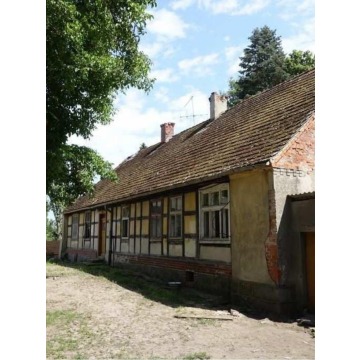 Sprzedam dom Knyki -  wolnostojący,  pow.  300 m2,  działka:   110 000 m2 - zdjęcie 2