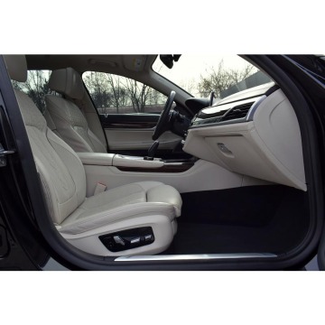 BMW Seria 7  Sedan/Limuzyna 2020,  4.4 benzyna, automat - Na sprzedaż za 219 900 zł - Warszawa - zdjęcie 8