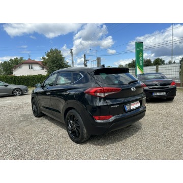 Hyundai Tucson  SUV 2016,  1.7 diesel, automat - Na sprzedaż za 61 900 zł - Warszawa - zdjęcie 7