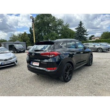 Hyundai Tucson  SUV 2016,  1.7 diesel, automat - Na sprzedaż za 61 900 zł - Warszawa - zdjęcie 9
