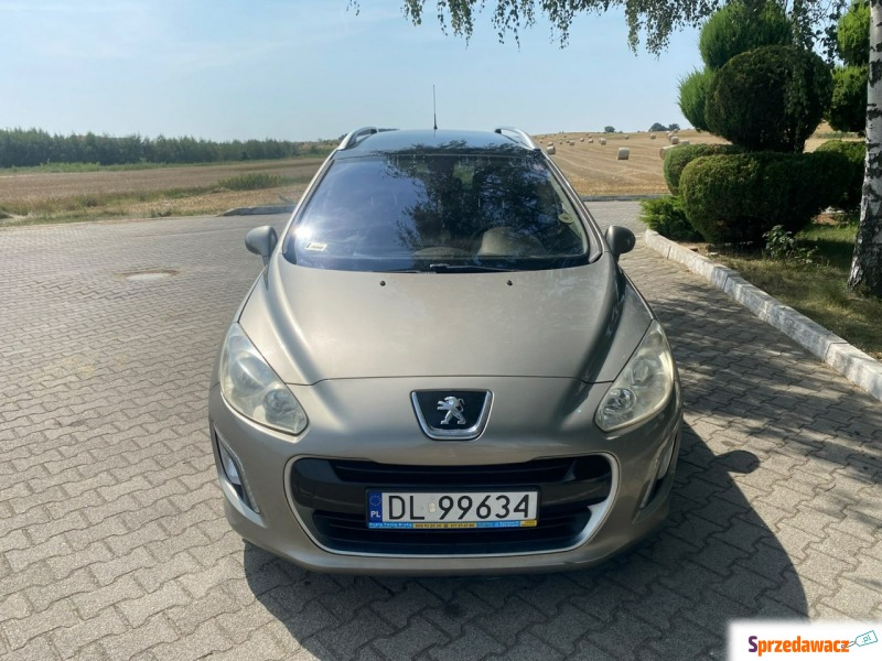 Peugeot 308  Kombi 2011,  2.0 diesel - Na sprzedaż za 9 900,00 zł - Głogów