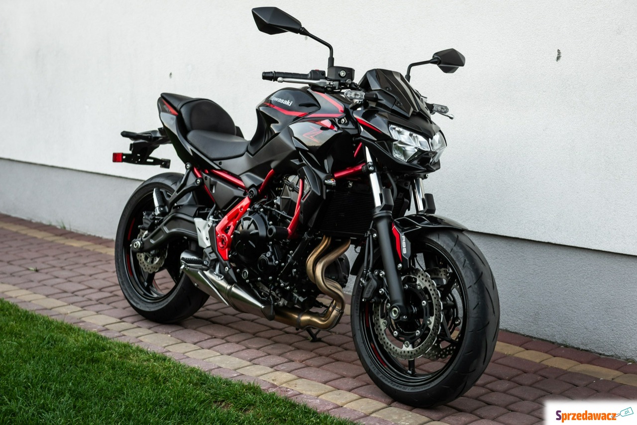 Kawasaki Z 650 - 650 R 2026 ABS...