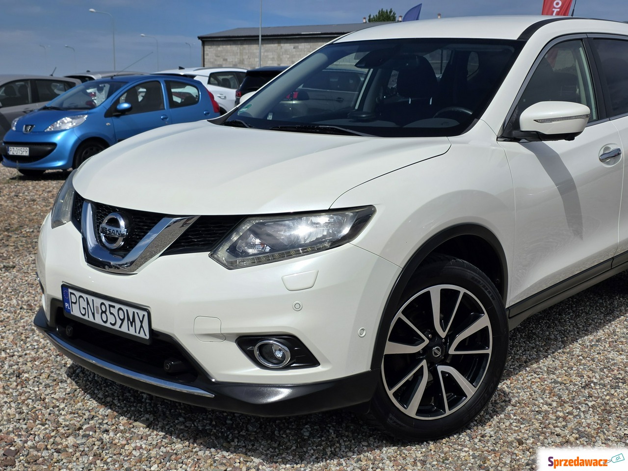 Nissan X-Trail 2015