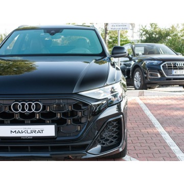 Audi SQ8  SUV 2024,  4.0 benzyna, automat - Na sprzedaż za 419 910 zł - Gdynia - zdjęcie 9