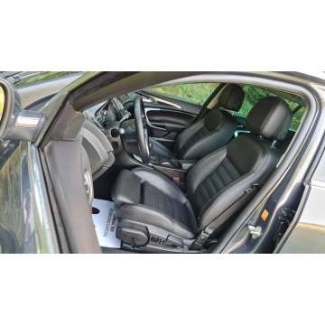 Opel Insignia  Kombi 2015,  2.0 diesel - Na sprzedaż za 25 900 zł - Chmielnik - zdjęcie 6