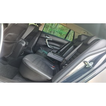 Opel Insignia  Kombi 2015,  2.0 diesel - Na sprzedaż za 25 900 zł - Chmielnik - zdjęcie 8