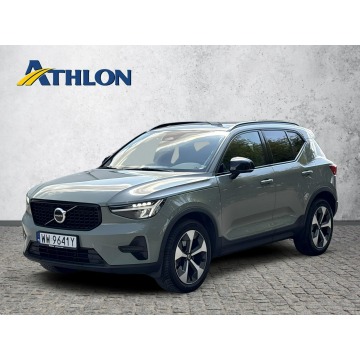 Volvo XC40 B4 P Mild Hybrid Plus Dark Salon PL Serwis F-VAT 23%