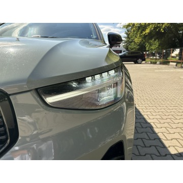 Volvo   SUV 2023,  2.0 benzyna, automat - Na sprzedaż za 124 800 zł - Jawczyce - zdjęcie 9