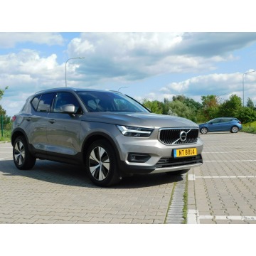 Volvo   SUV 2021,  2.0 diesel, automat - Na sprzedaż za 88 888 zł - Żyrardów - zdjęcie 5