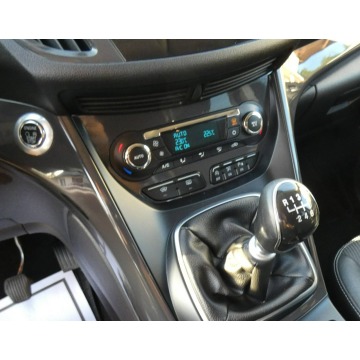 Ford Kuga  SUV 2016,  2.0 diesel, automat - Na sprzedaż za 39 900 zł - Szydłowo - zdjęcie 10