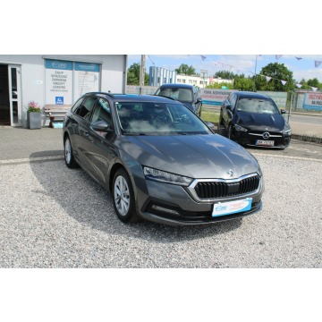 Skoda Octavia  Kombi 2022,  2.0 diesel - Na sprzedaż za 70 900 zł - Warszawa - zdjęcie 4