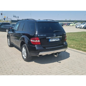 Mercedes - Benz ML-klasa  SUV 2007,  3.0 diesel, automat - Na sprzedaż za 24 500 zł - Strobice - zdjęcie 4