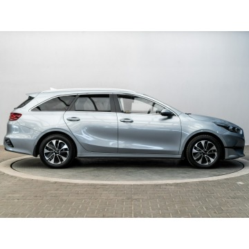Kia Ceed  Kombi 2025,  1.5 benzyna, automat - Na sprzedaż za 92 900 zł - Poznań - zdjęcie 5
