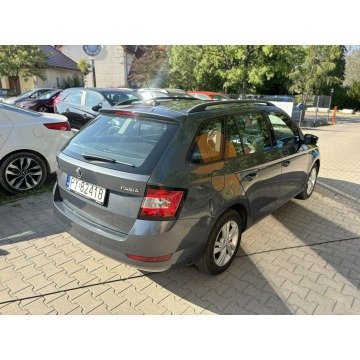Skoda Fabia  Kombi 2018,  1.0 benzyna+LPG - Na sprzedaż za 19 999 zł - Poznań - zdjęcie 3
