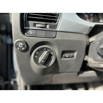 Skoda Fabia  Kombi 2018,  1.0 benzyna+LPG - Na sprzedaż za 19 999 zł - Poznań - zdjęcie 9