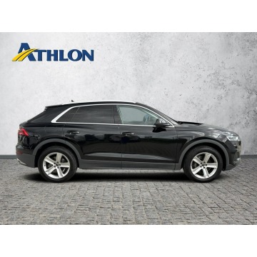 Audi Q8  SUV 2023,  3.0 diesel, automat - Na sprzedaż za 253 800 zł - Jawczyce - zdjęcie 6