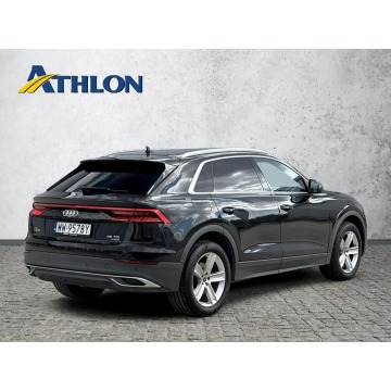 Audi Q8  SUV 2023,  3.0 diesel, automat - Na sprzedaż za 253 800 zł - Jawczyce - zdjęcie 5
