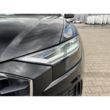 Audi Q8  SUV 2023,  3.0 diesel, automat - Na sprzedaż za 253 800 zł - Jawczyce - zdjęcie 9