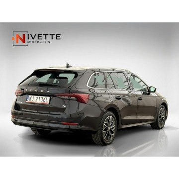 Skoda Octavia  Kombi 2023,  1.4 hybryda, automat - Na sprzedaż za 84 500 zł - Warszawa - zdjęcie 5