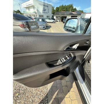 Chevrolet Orlando  SUV 2011,  2.0 diesel - Na sprzedaż za 24 500 zł - Słupsk - zdjęcie 11